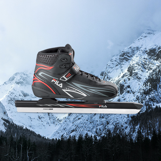 Long distance ice skates